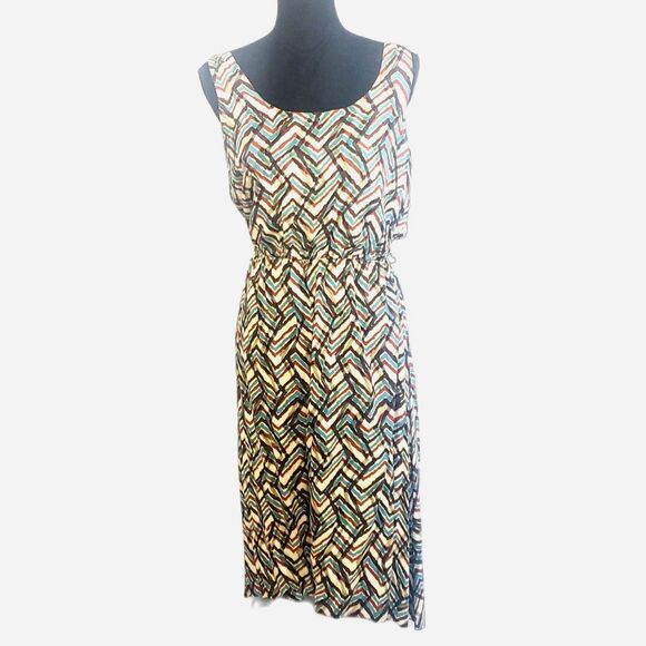 Calvin Klein Cream Geometric Print Scoop Neck Hi-lo Silk Feel Dress Size Medium - Picture 1 of 5